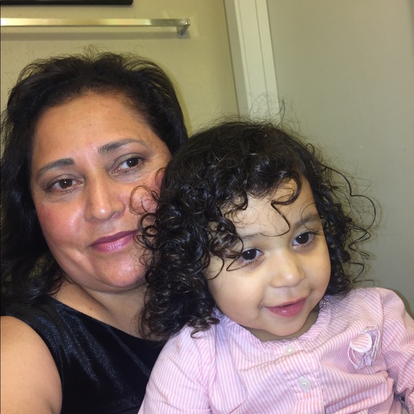 Meet your Posher, Eva - Picture 1 of 1